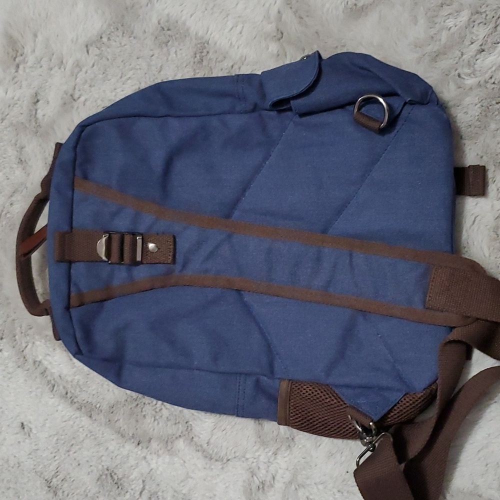Blue padded backpack - Picture 4 of 9